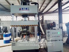 手機殼成型液壓機什么牌子好？