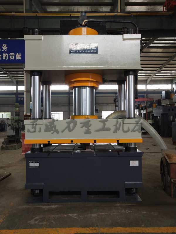 YW32-500T四柱液壓機