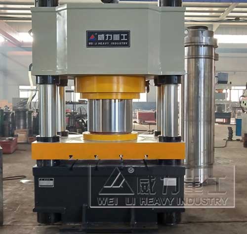 800噸不銹鋼水溝蓋板成型液壓機