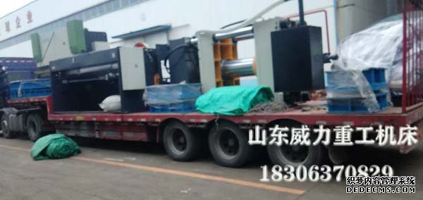 不銹鋼水箱設備發貨