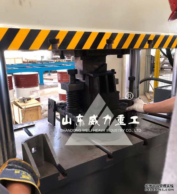 400噸液壓機(jī)折彎模具